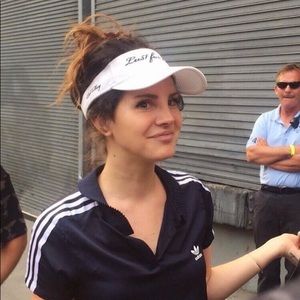 Meet your Posher, Cece